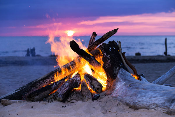 beach bonfire package